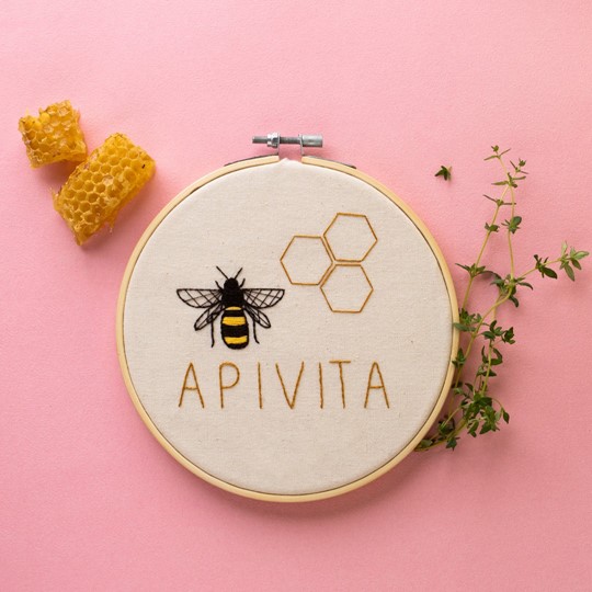 Apivita- derivados das abelhas e seus benefícios para a pele