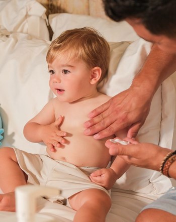 Pele Atópica nos Bebés: Descubra os Melhores Cuidados