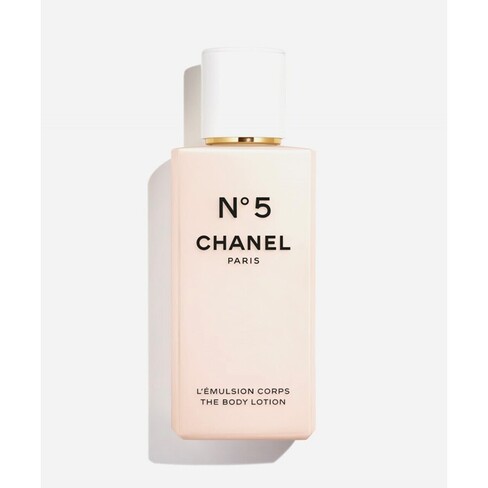 Chanel No 5 Leau All Over Spray 150ml, Beauty & Personal Care