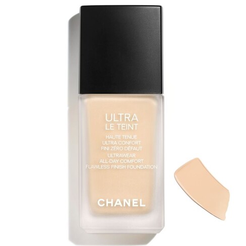 Chanel Beauty Ultra Le Teint Ultrawear All-Day Comfort Flawless Finish  Foundation-B20 (Makeup,Face,Foundation)