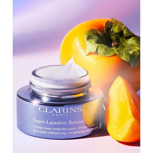 Renewing Facial Lotion - Clarins Nutri-Lumiere Renewing Treatment Essence