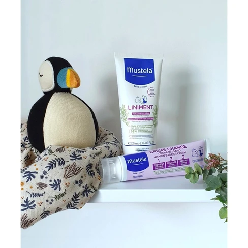 Mustela