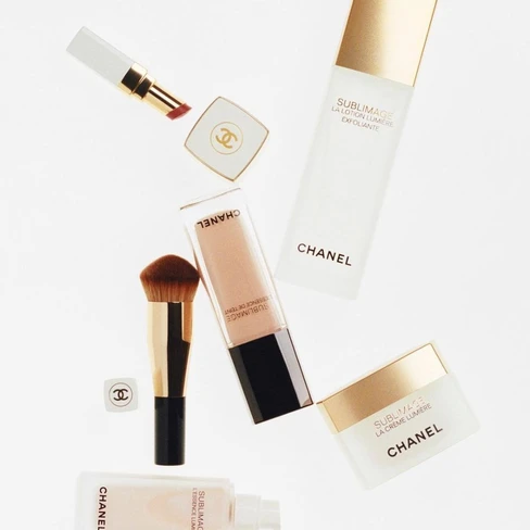 Chanel Sublimage L'Essence Lumière Light Revealing Concentrate