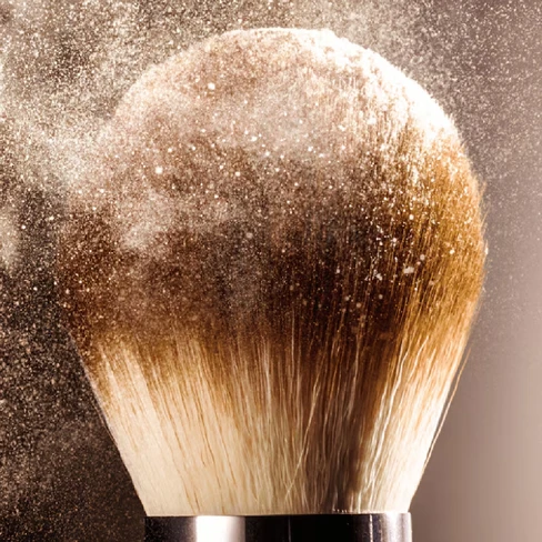 The Powder Brush - La Mer | Buy at Sweetcare - SweetCare United States